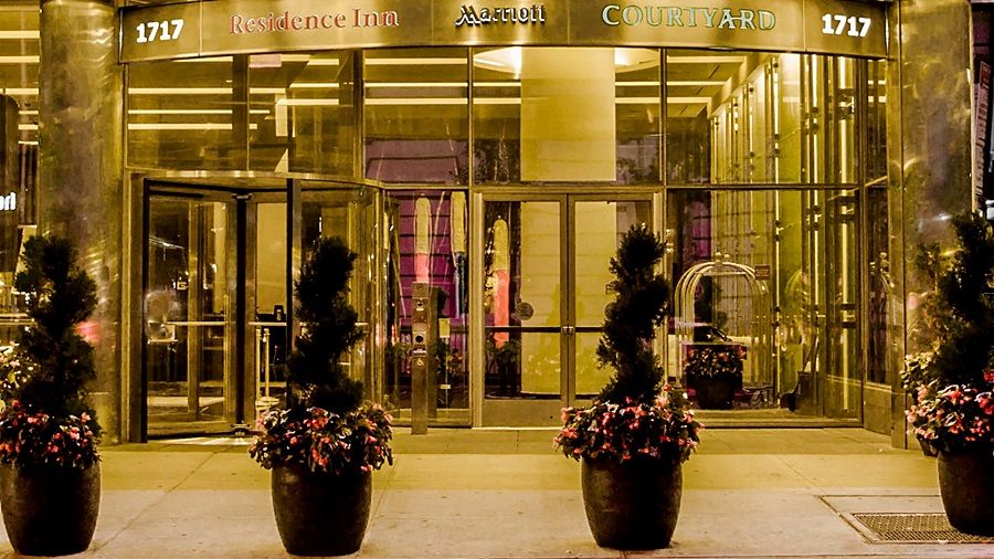 คอร์ตยาร์ด นิวยอร์ก แมนแฮตตัน/ฟิฟท์ อเวนิว Hotel ภายนอก รูปภาพ